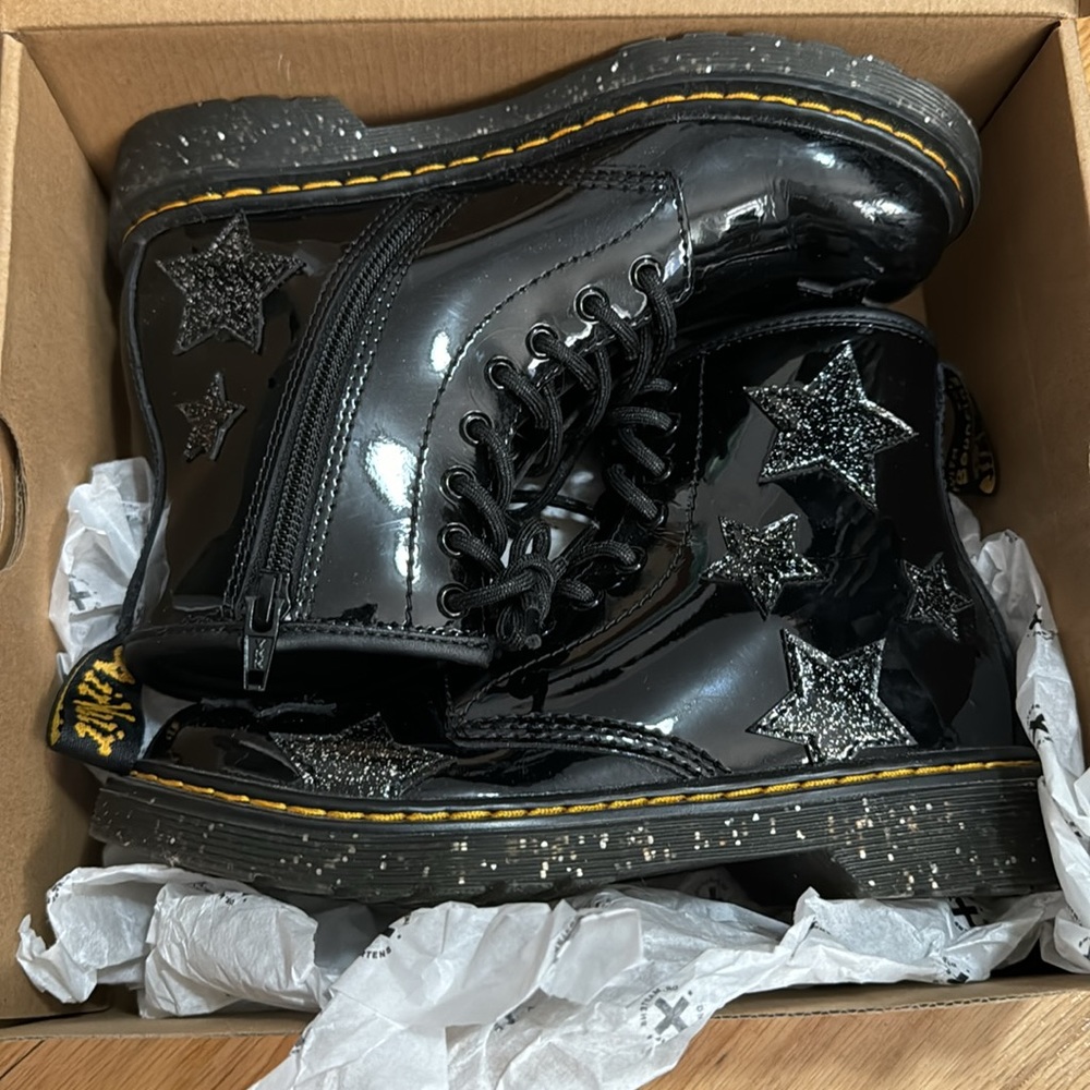 DRMarten boots - Picture 7 of 8